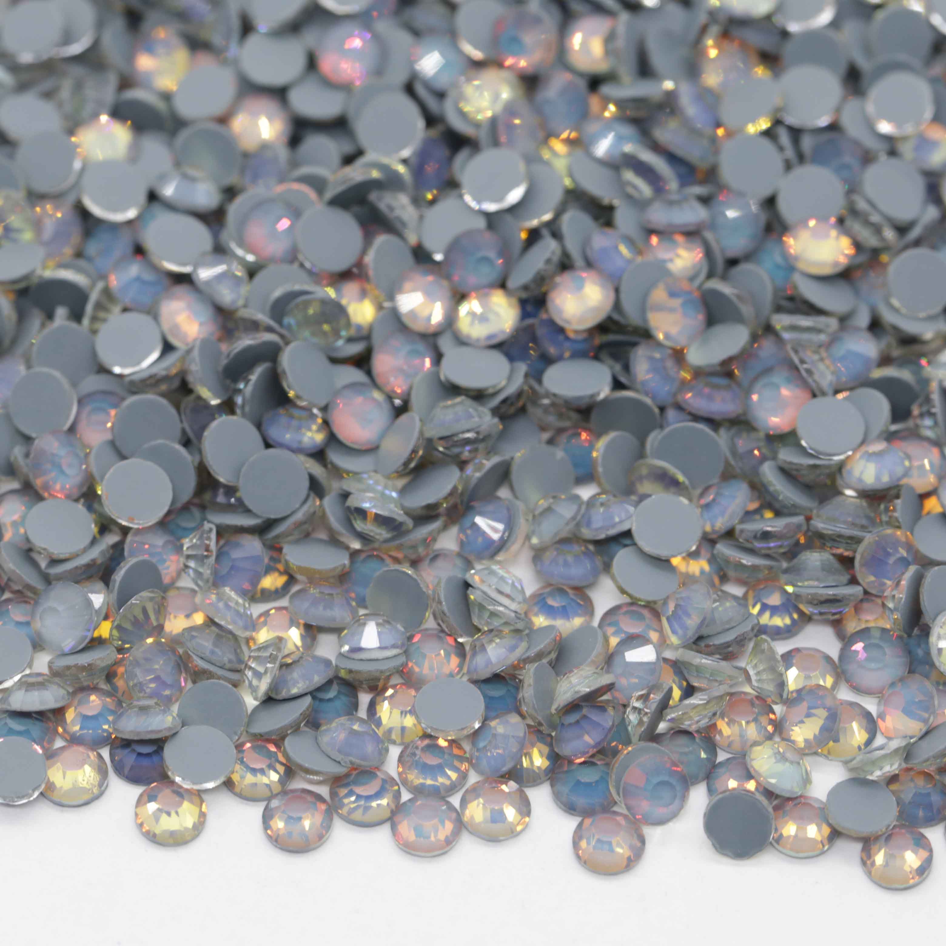 Physical Product "Moon Opal"